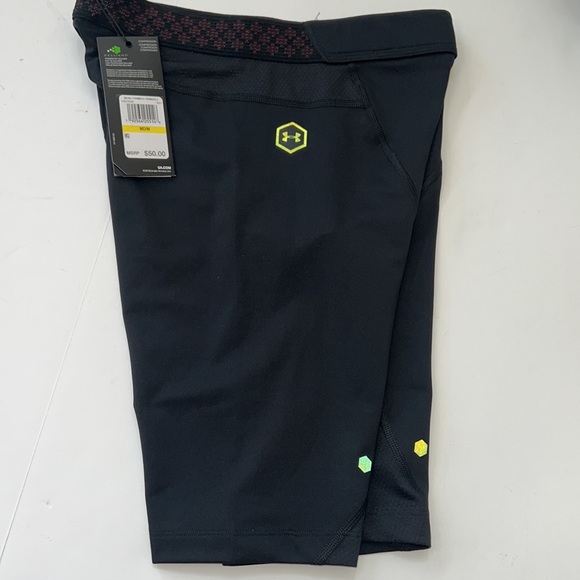 NWT Under Armour compression shorts - Picture 8 of 10
